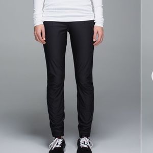 Lululemon feelin frosty softshell pant